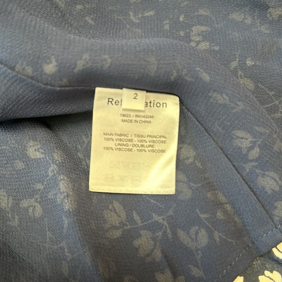 REFORMATION Short Sleeve Knee length Navy White Floral Dress - Picture 7 of 7